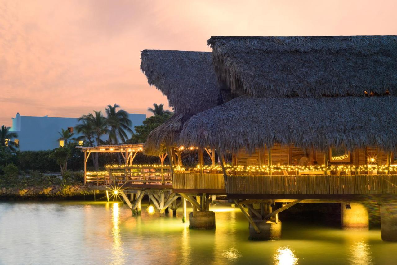 Tortuga Bay