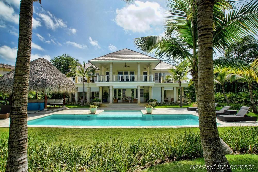 Tortuga Bay Resort